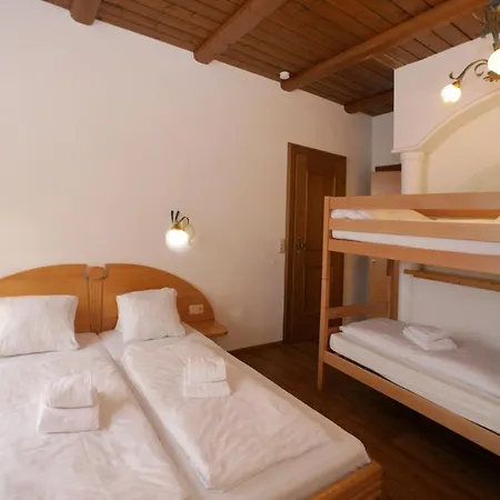 Schoenpflug Apartmán *